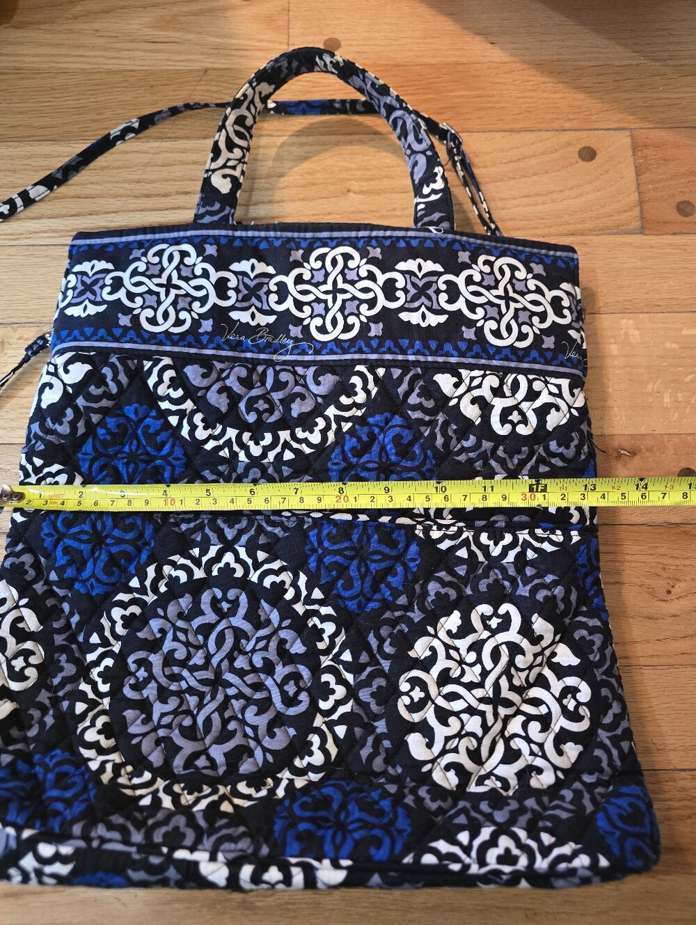 Vera Bradley Tote Bag in Retired Canterberry Cobalt Pattern - Picture 8 of 8